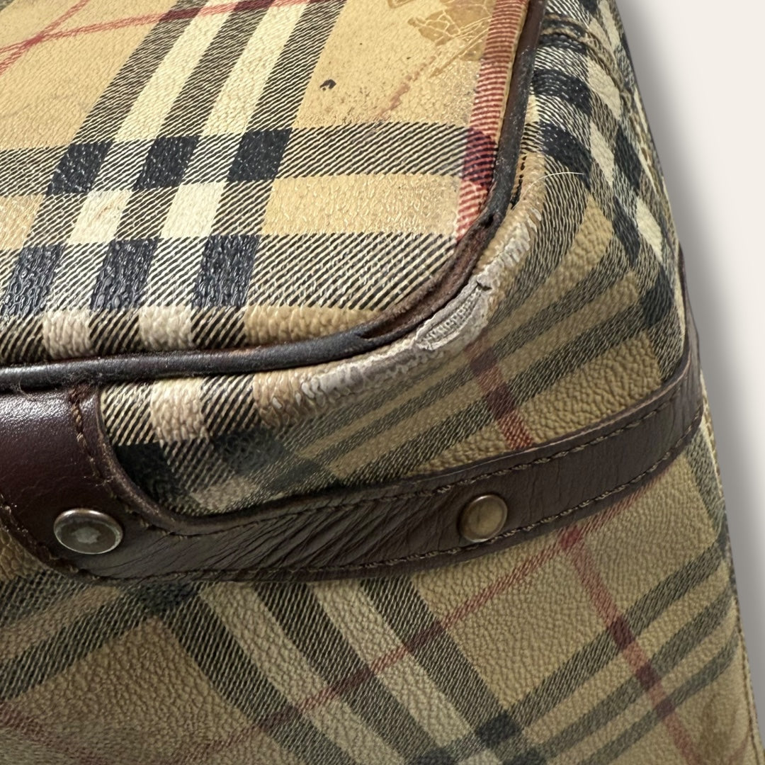Burberry bag beige