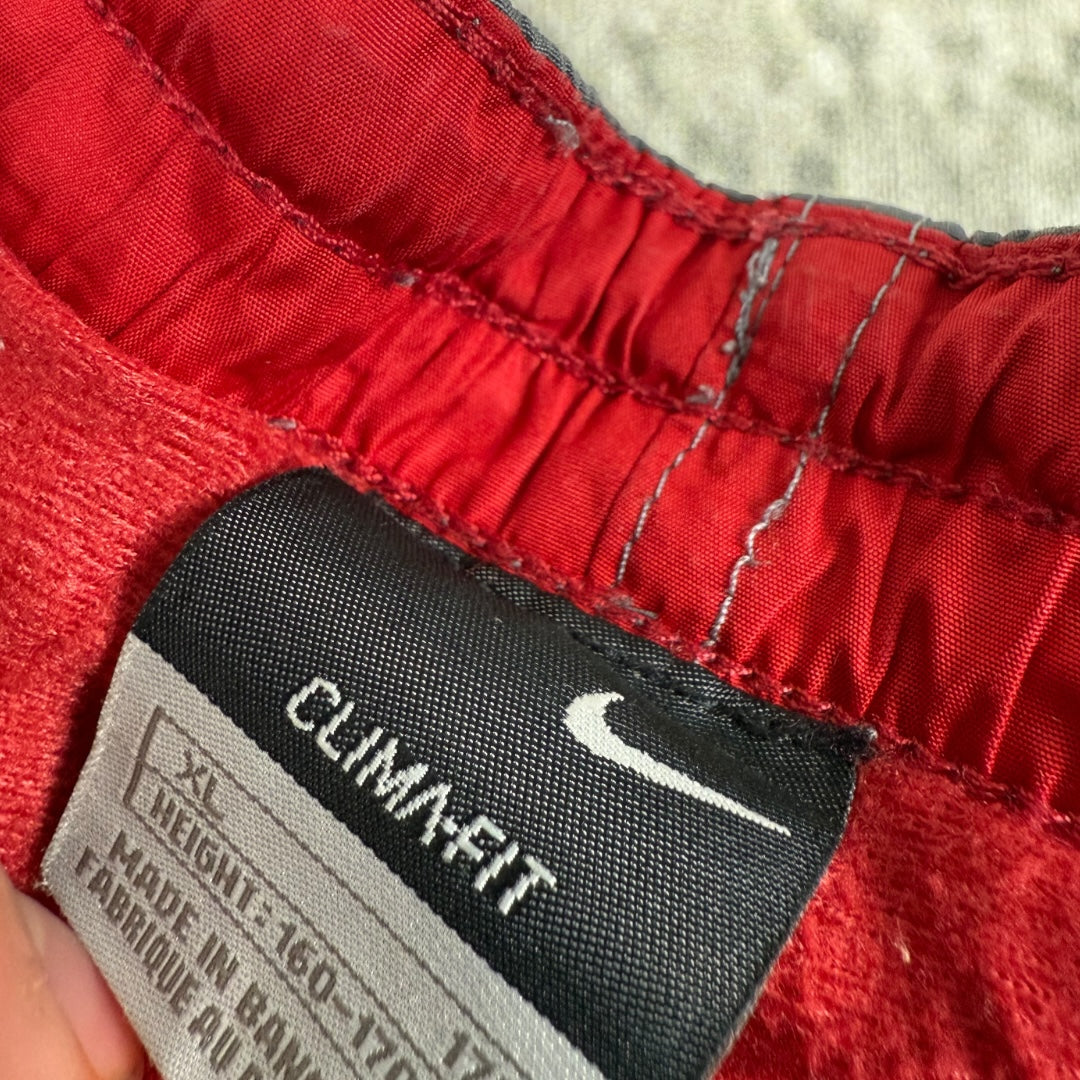 Nike trackpants grey/red - Small