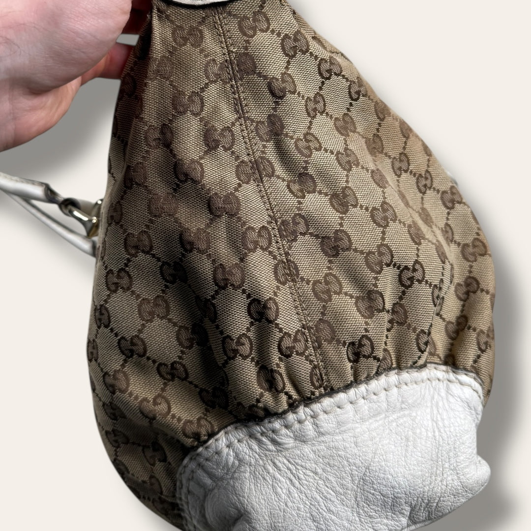 Gucci canvas handbag beige