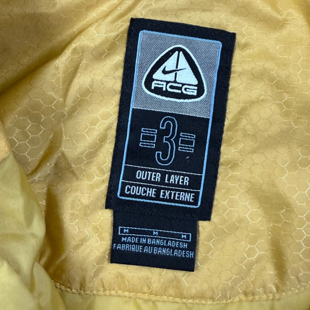 Nike ACG jacket yellow - Medium