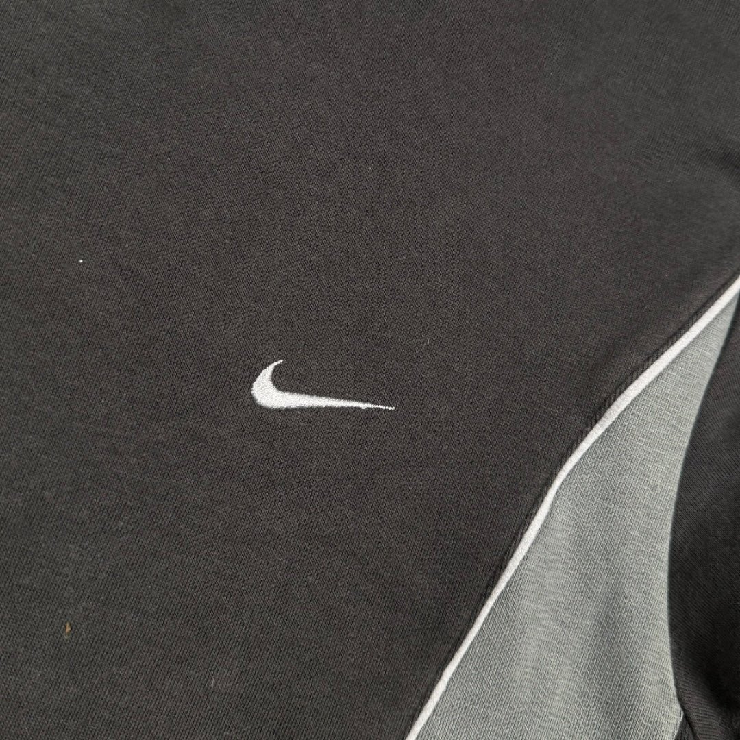 Nike 00’s sweater black - Large