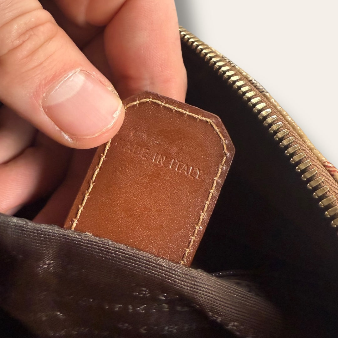 Burberry bag beige
