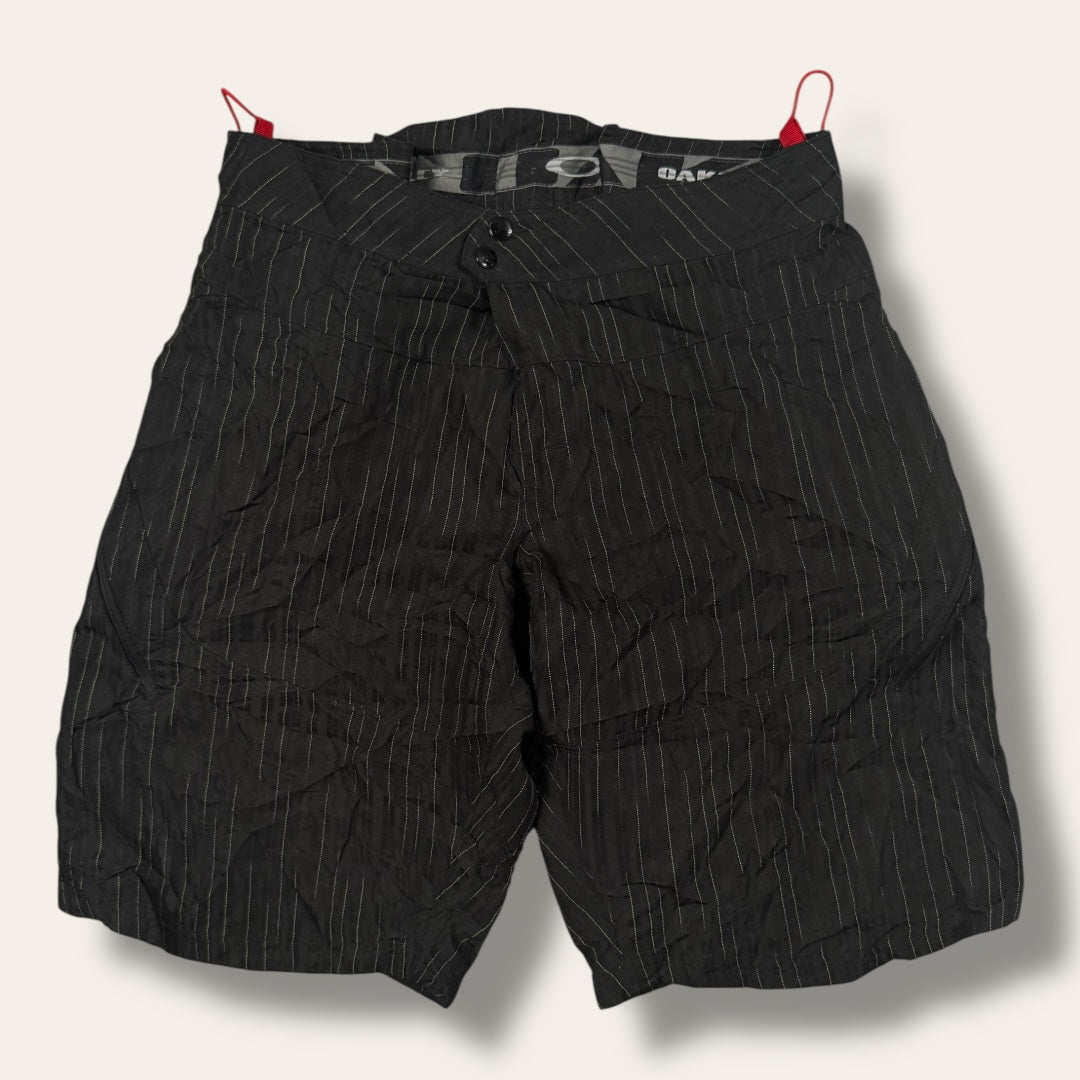 Oakley shorts - 36 (Large/Extra large)