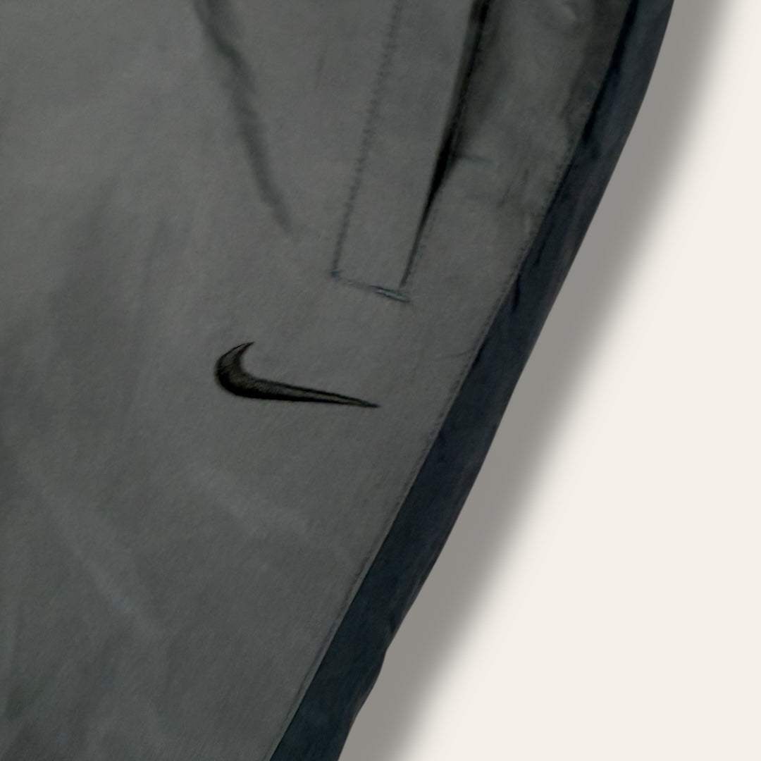 Nike 00’s trackpants grey/black