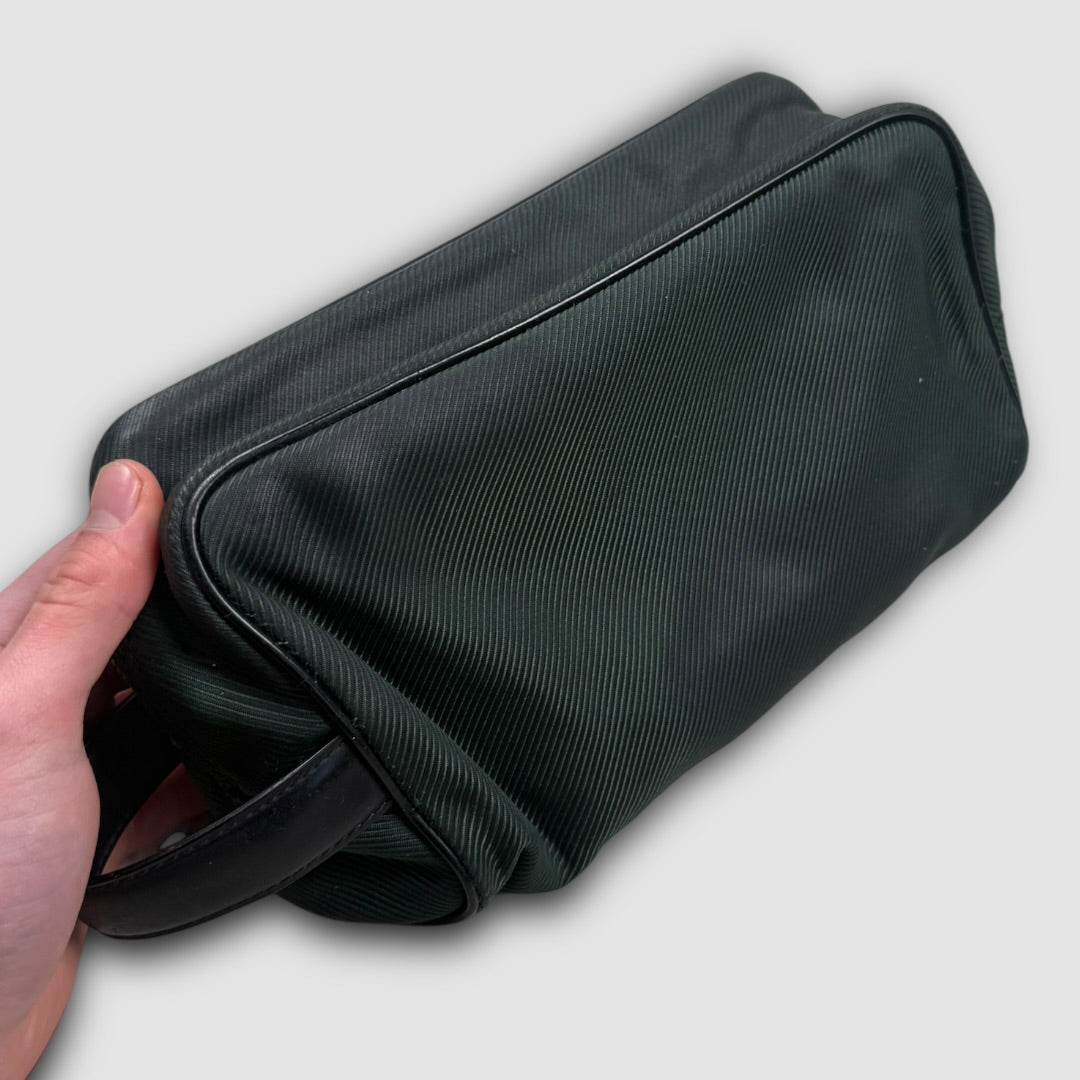 Louis Vuitton Epi toilettas / pouch with leather strap