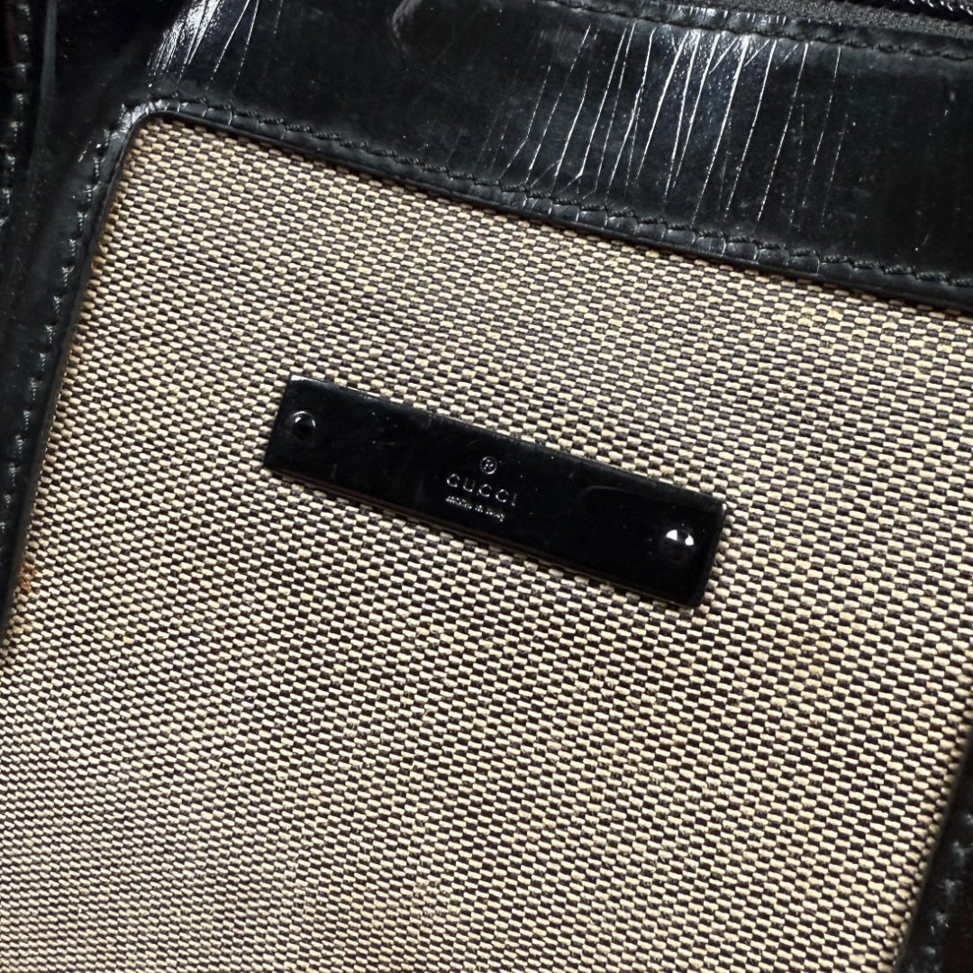 Gucci handbag beige