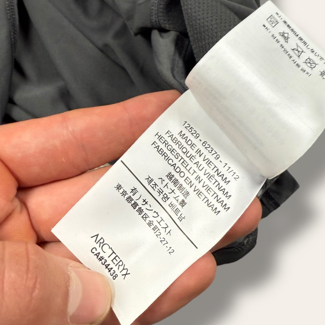Arc’teryx tee dark grey - Extra large