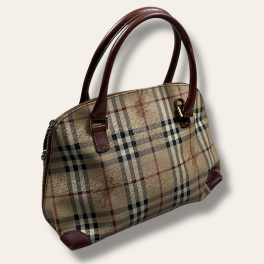 Burberry bag beige