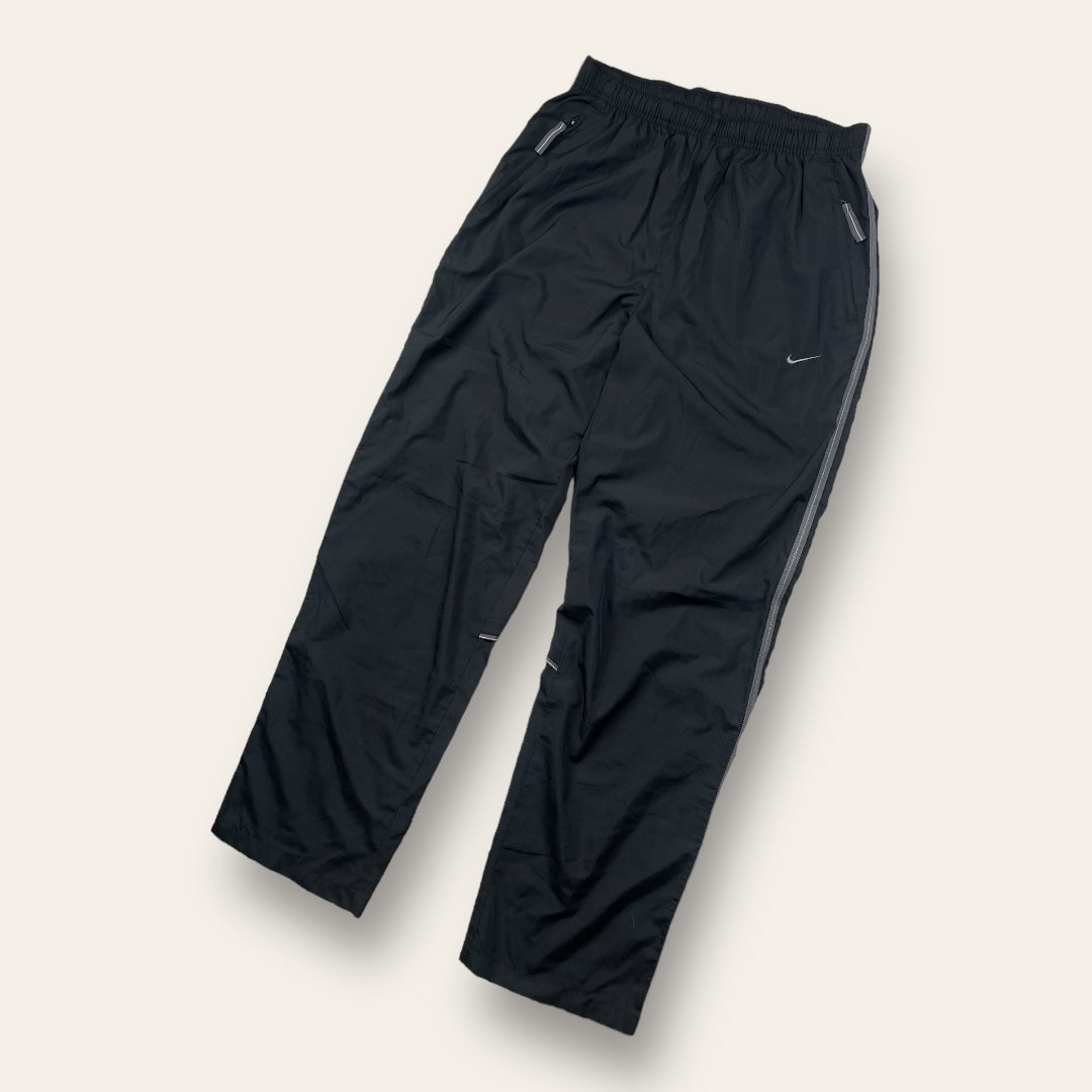Nike 00’s trackpants black - Medium