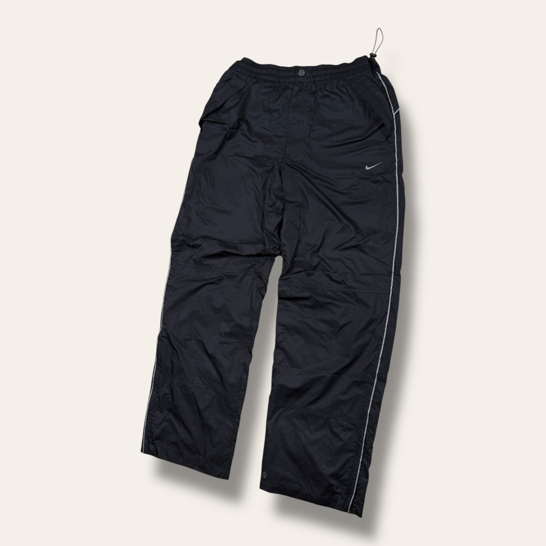 Nike 00’s trackpants black - Small