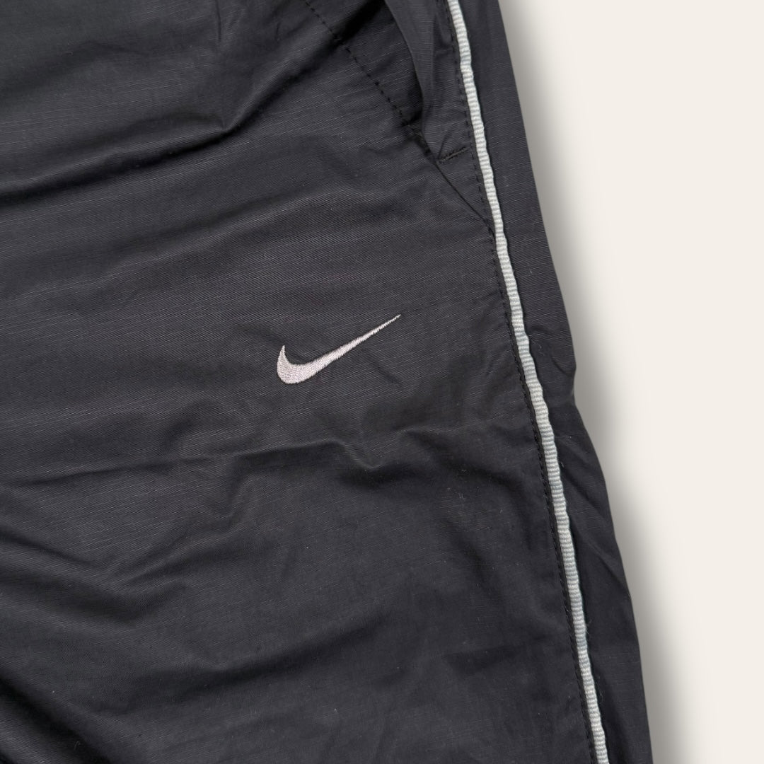 Nike 00’s trackpants black - Small