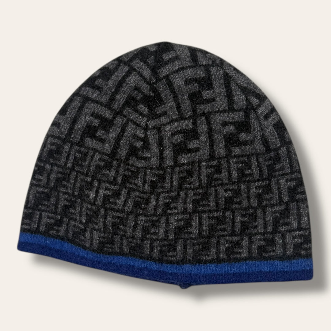 Fendi hat black/grey/blue -small