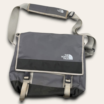 The north face messenger bag grey
