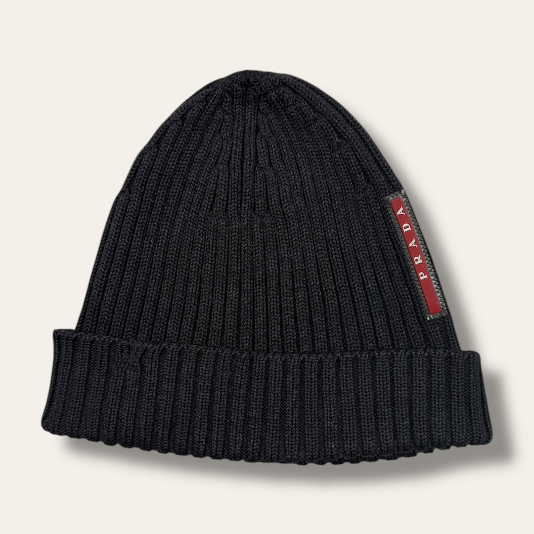 Prada hat dark grey