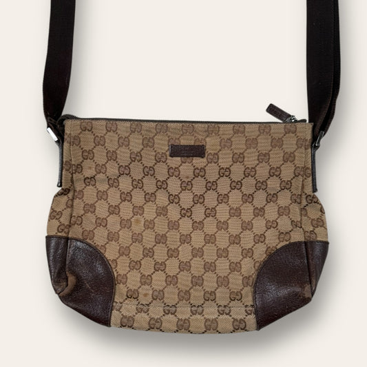 Gucci canvas shoulder bag