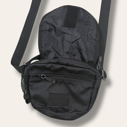 Nike 00’s shoulder bag