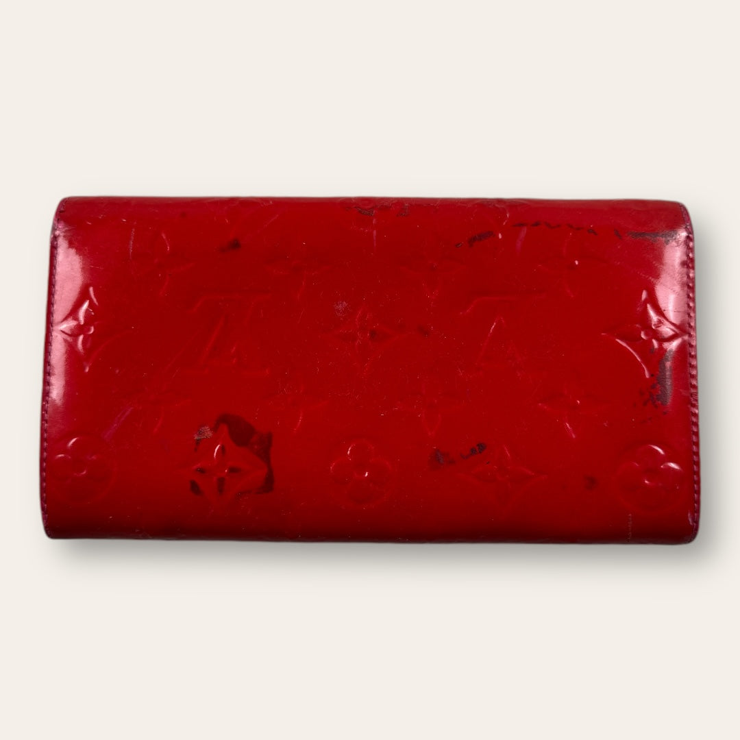 Louis vuitton wallet glossy red