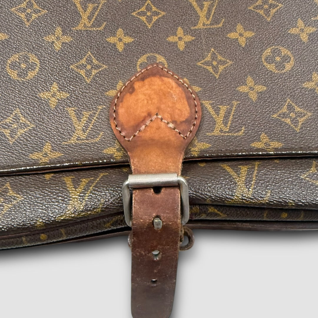 Louis Vuitton Cartouchière GM