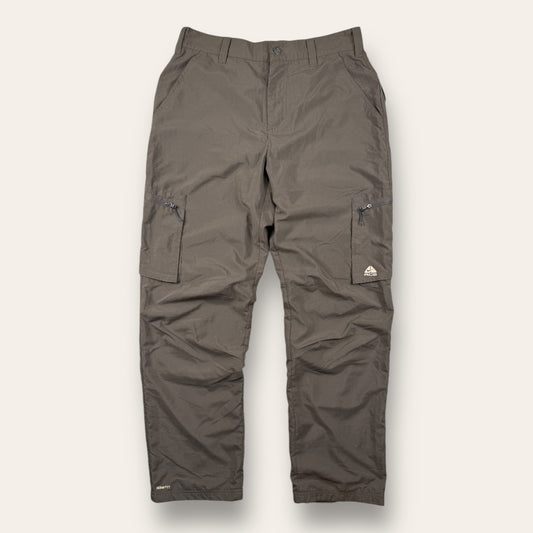 Nike ACG cargo pants - Medium