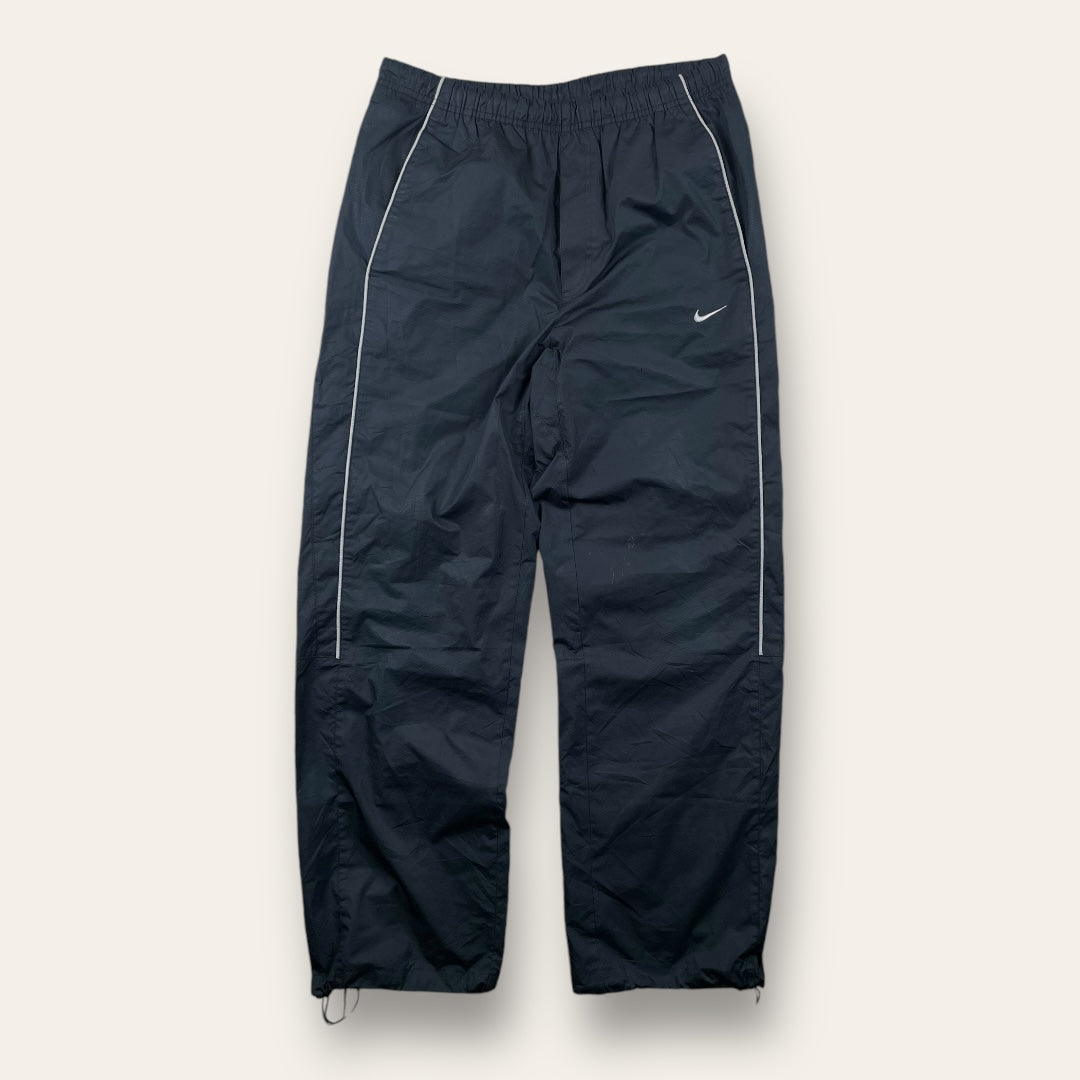 Nike clima-fit trackpants black - medium