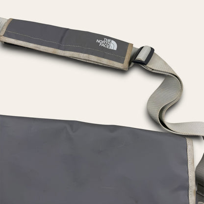 The north face messenger bag grey