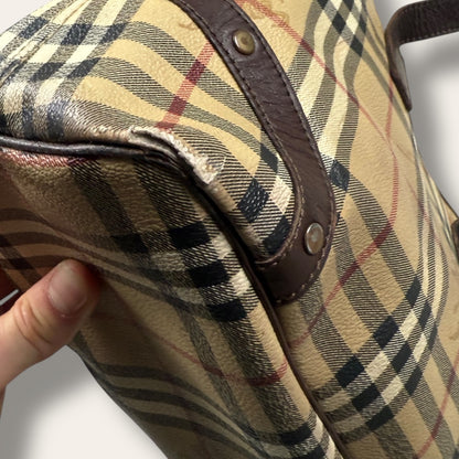 Burberry bag beige