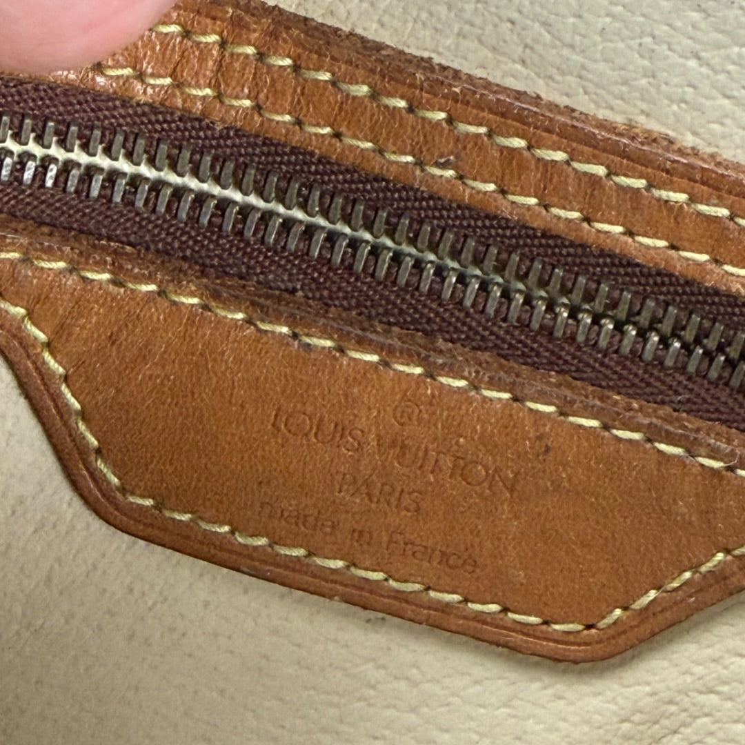 Louis vuitton bucket bag brown