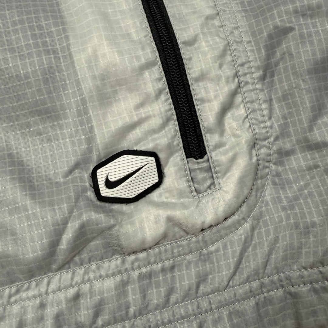 Nike hex 00’s vest grey