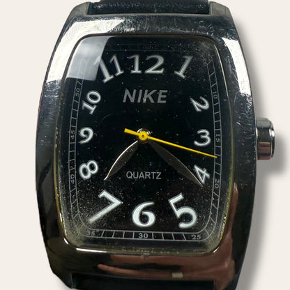 Nike watch black