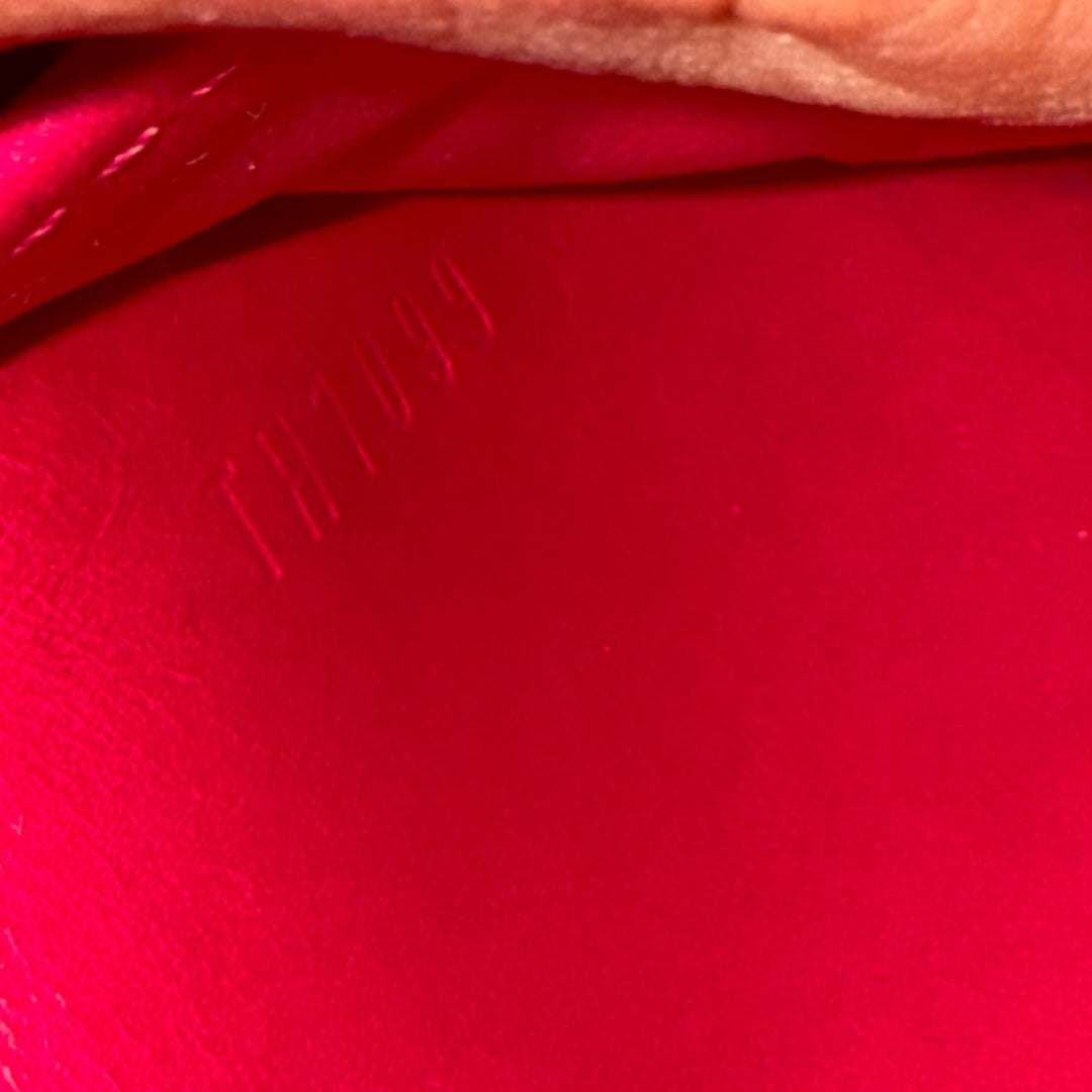 Louis vuitton wallet glossy red