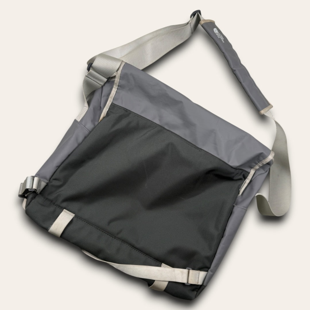The north face messenger bag grey