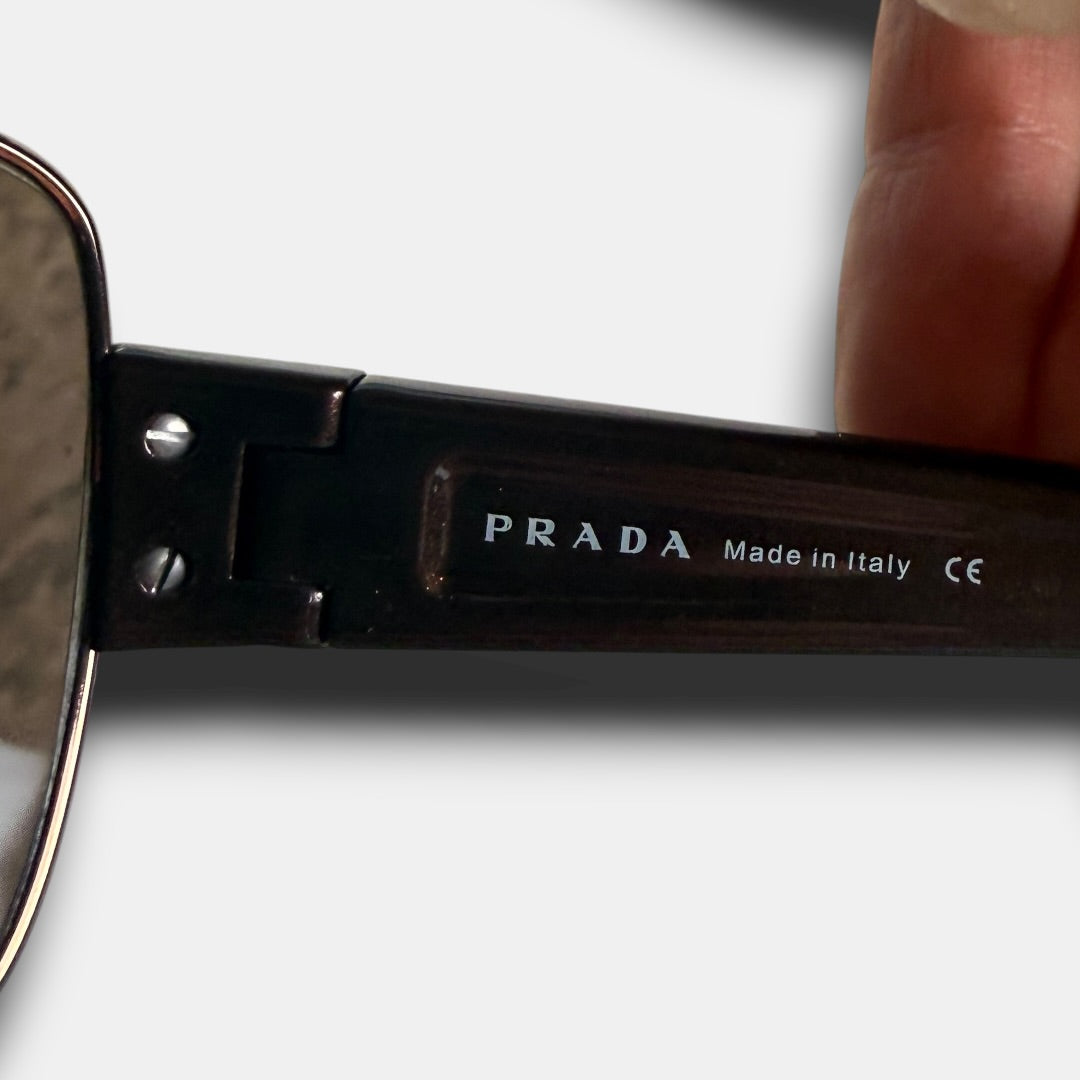 Prada sun glasses black