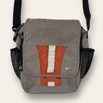 Nike 00’s shoulder bag grey