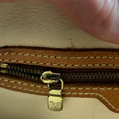 Louis vuitton bucket bag brown