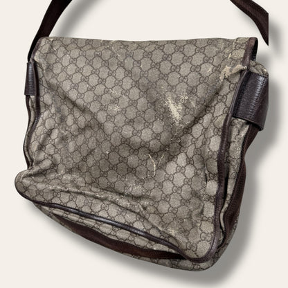 Gucci canvas messenger bag