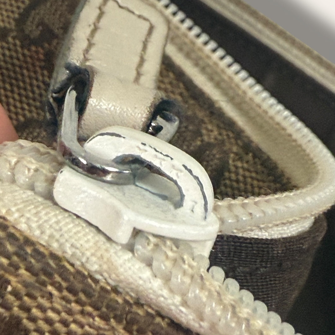 Gucci canvas shoulder bag creme