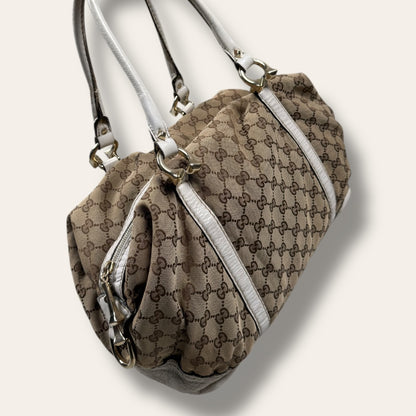 Gucci canvas handbag beige