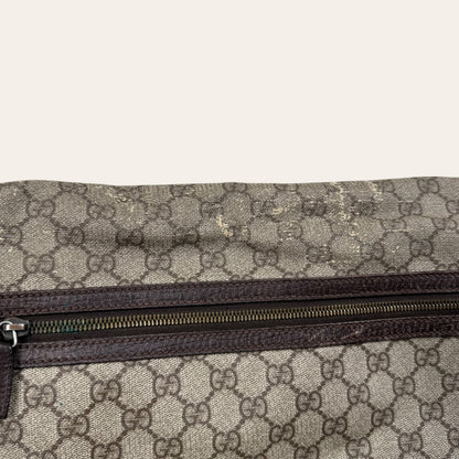 Gucci canvas messenger bag
