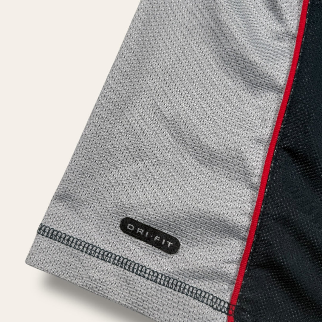Nike 00’s dri-fit tee grey/black- Large