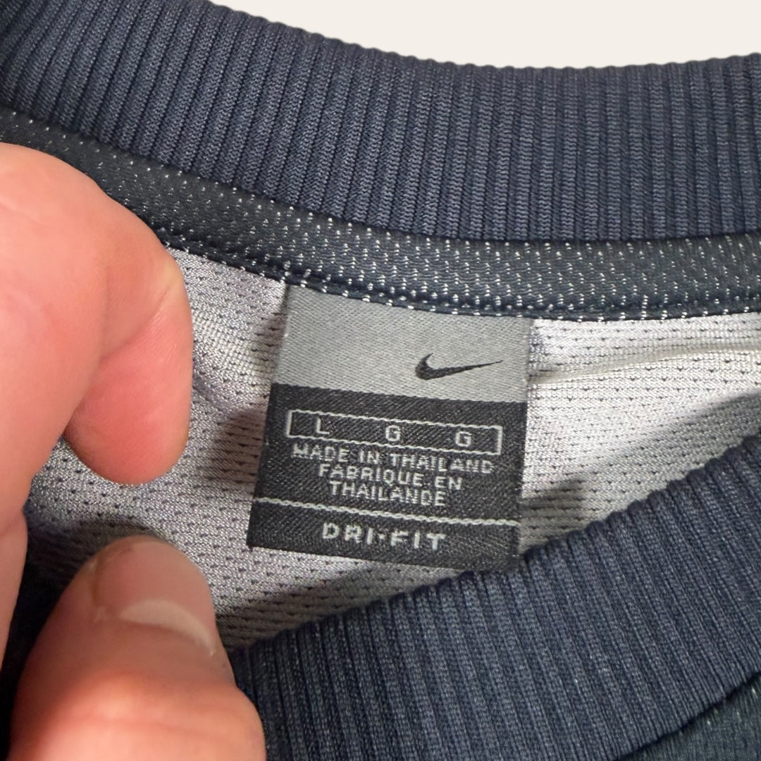 Nike 00’s dri-fit tee grey/black- Large