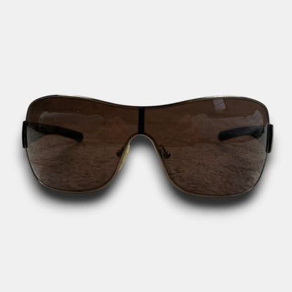 Prada sun glasses black