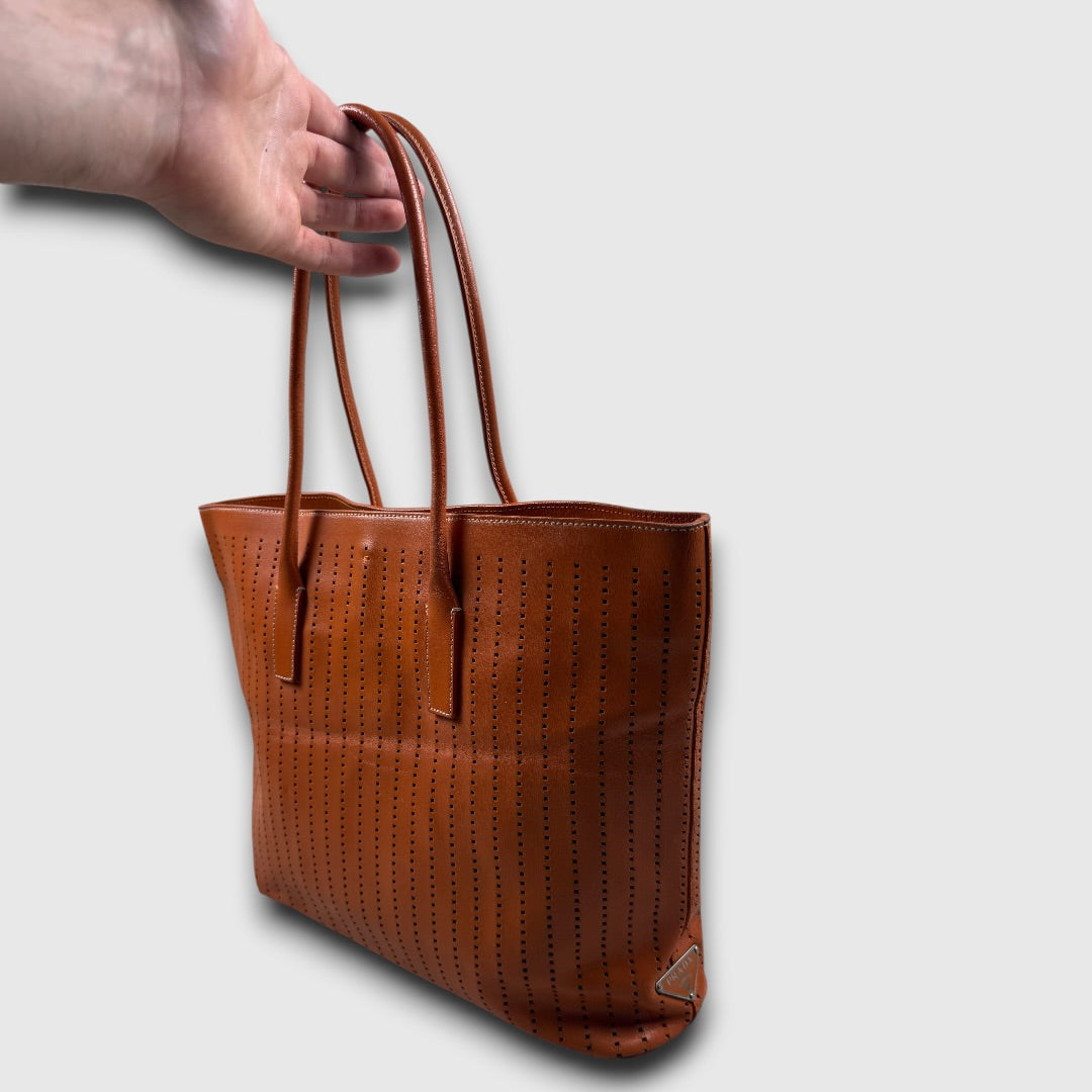 Prada tote bag orange