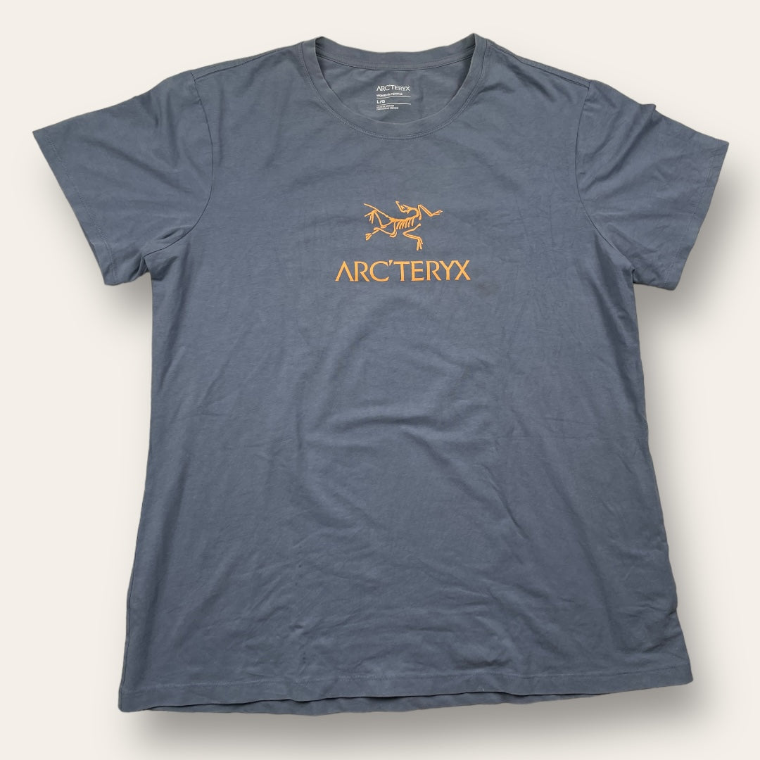 Arc’teryx tee - Medium