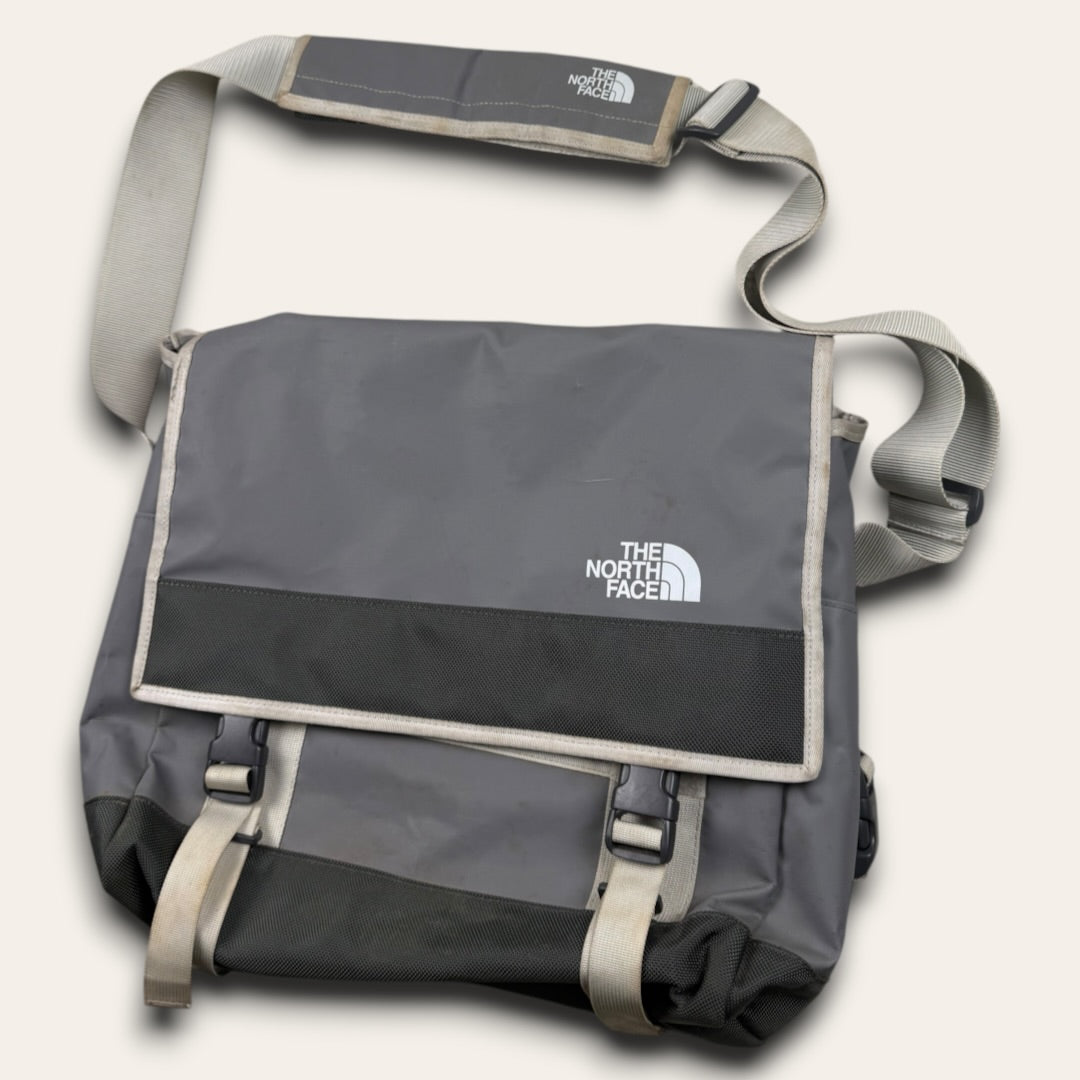 The north face messenger bag grey