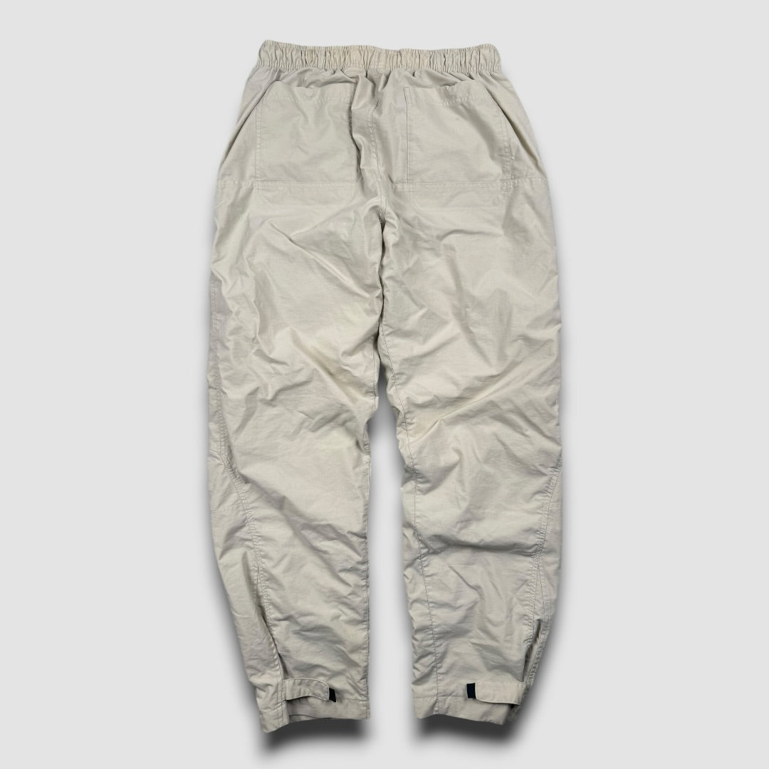 Nike 00’s trackpants beige - large