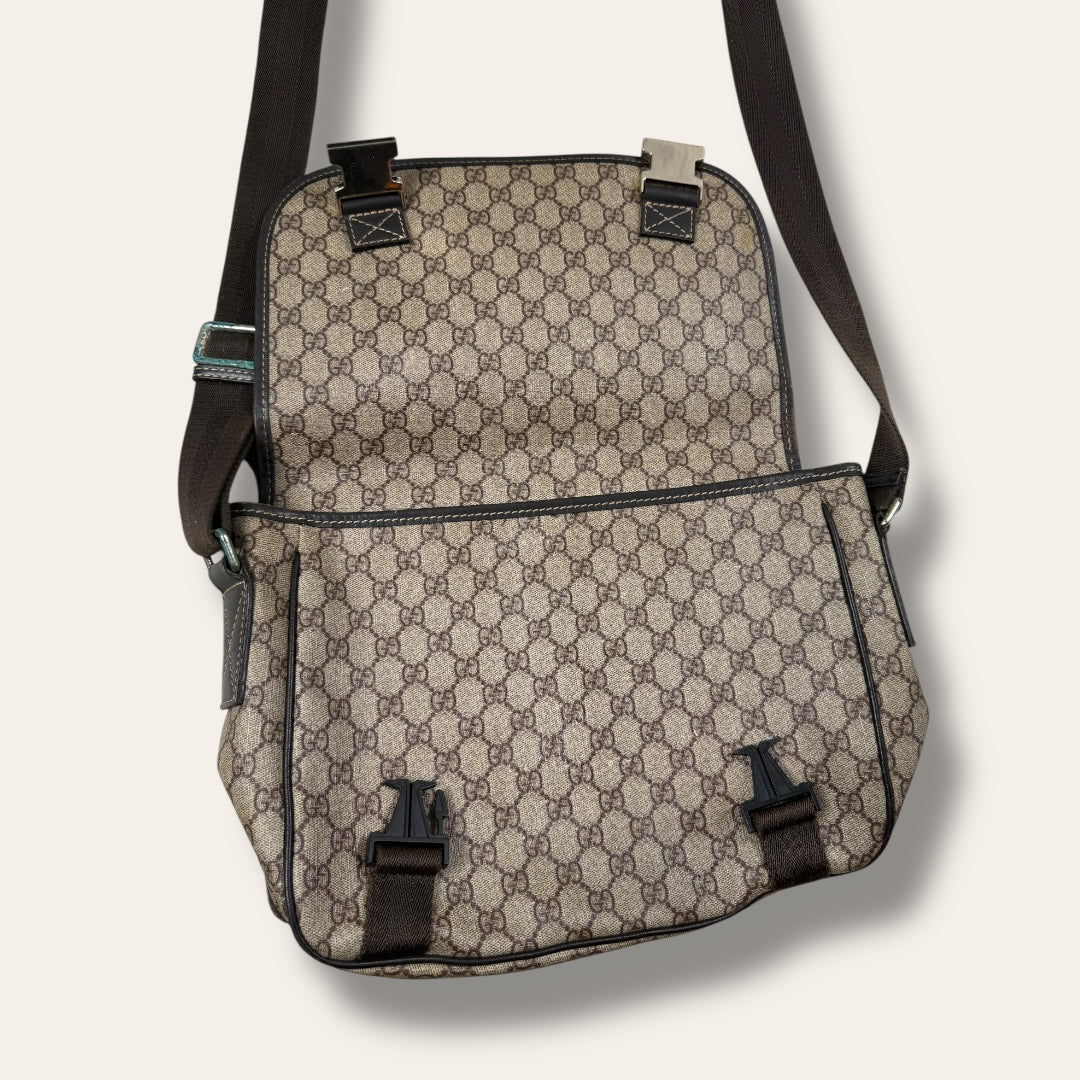 Gucci canvas shoulder bag
