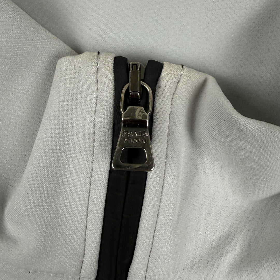 Prada zip up vest women’s grey - Medium