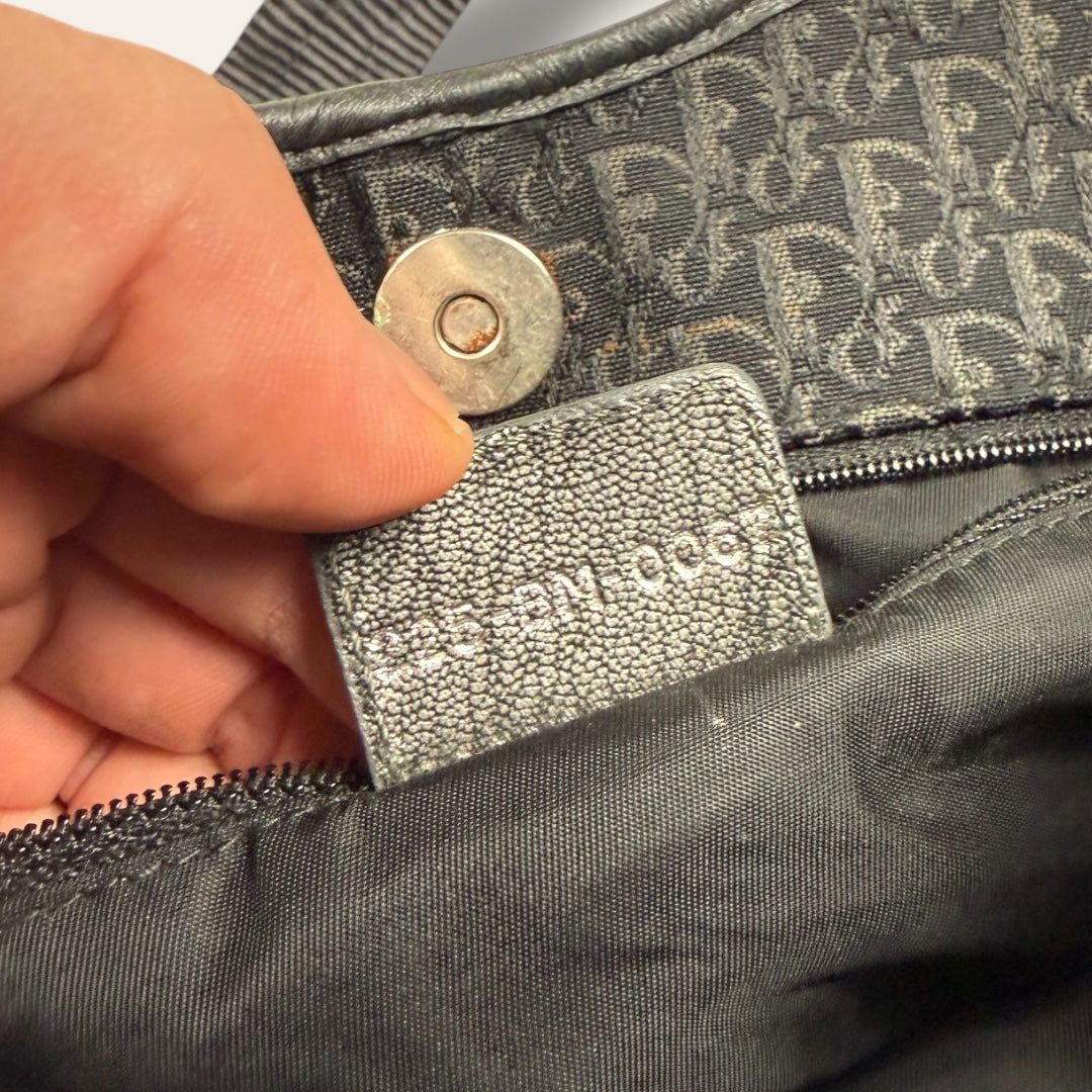 Christian Dior trotter multipocket handbag 2004 black