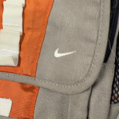 Nike 00’s shoulder bag grey