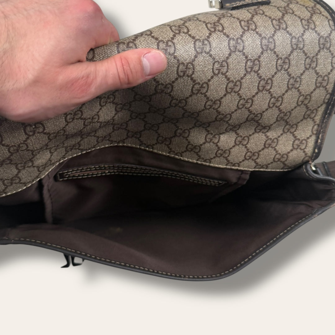 Gucci canvas shoulder bag